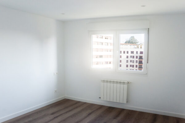 ameco-proyectos-reforma-integral-oviedo-turina-habitacion