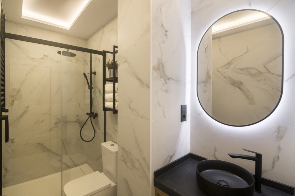 ameco-proyectos-reforma-integral-siero-vivienda-fausto-vigil-bano2